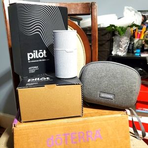 Essential oil diffuser